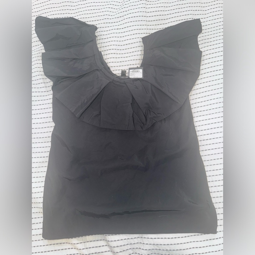 Club Monaco black top, size S